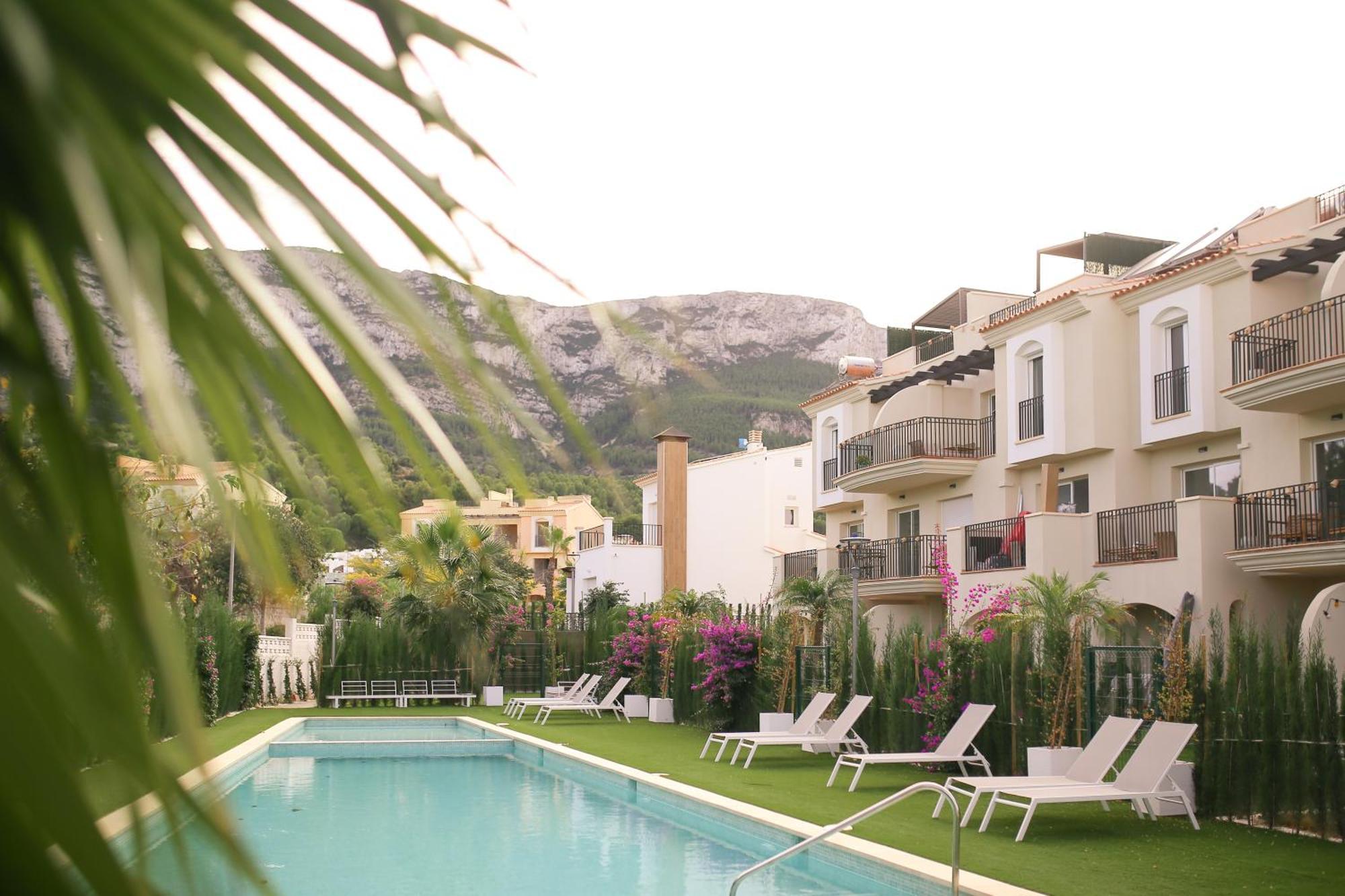 Modern Flat With Montgo View Daire Denia Dış mekan fotoğraf