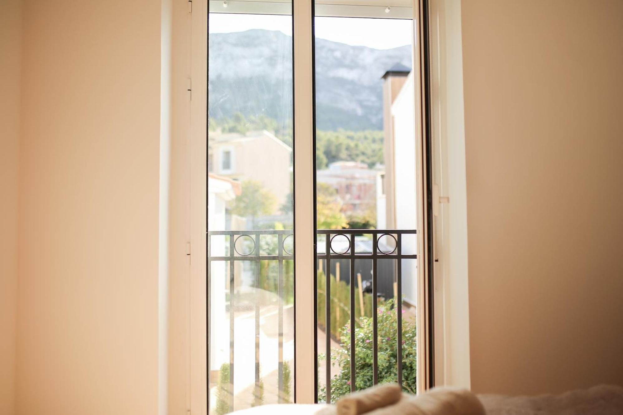 Modern Flat With Montgo View Daire Denia Dış mekan fotoğraf