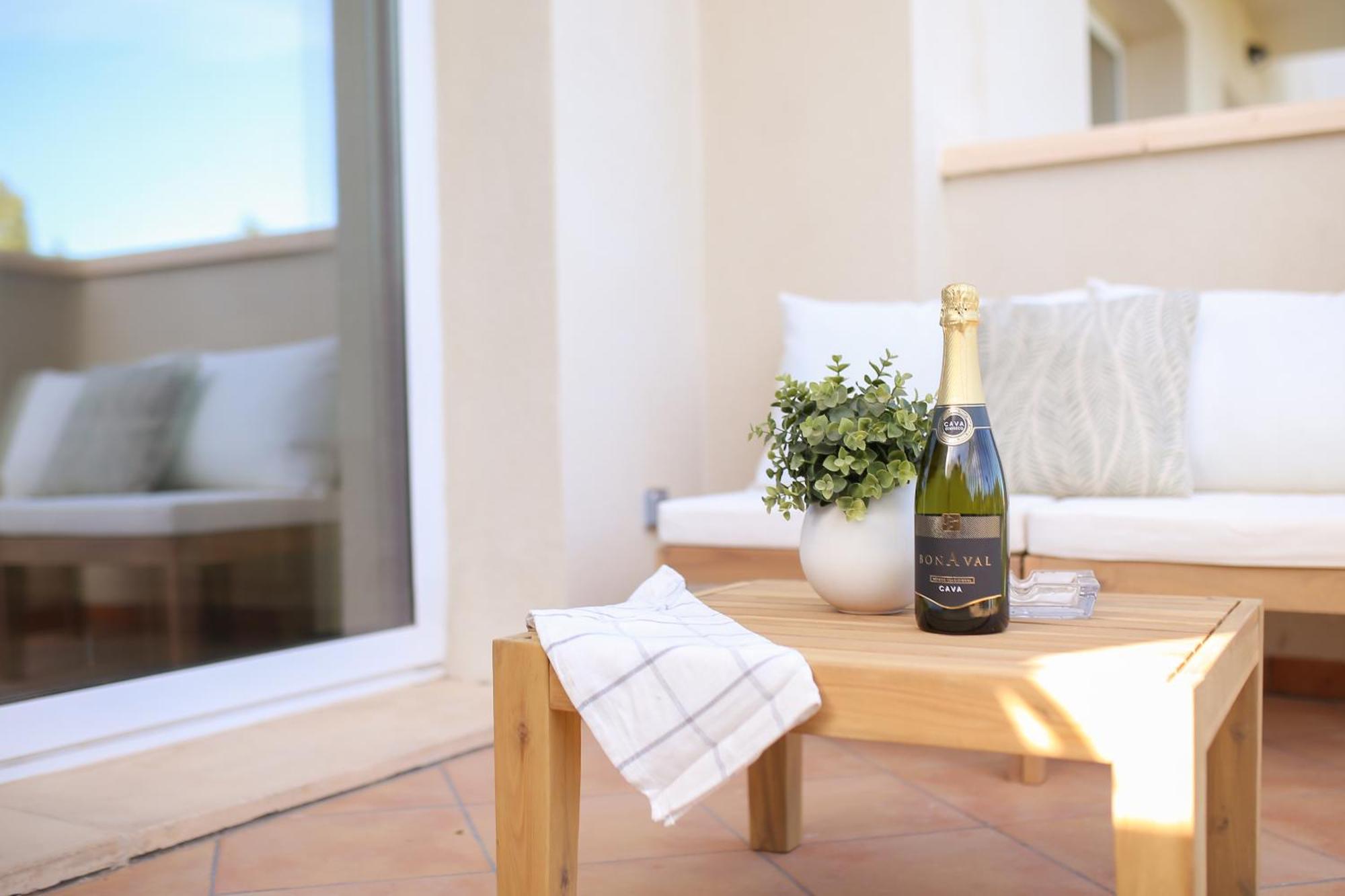 Modern Flat With Montgo View Daire Denia Dış mekan fotoğraf